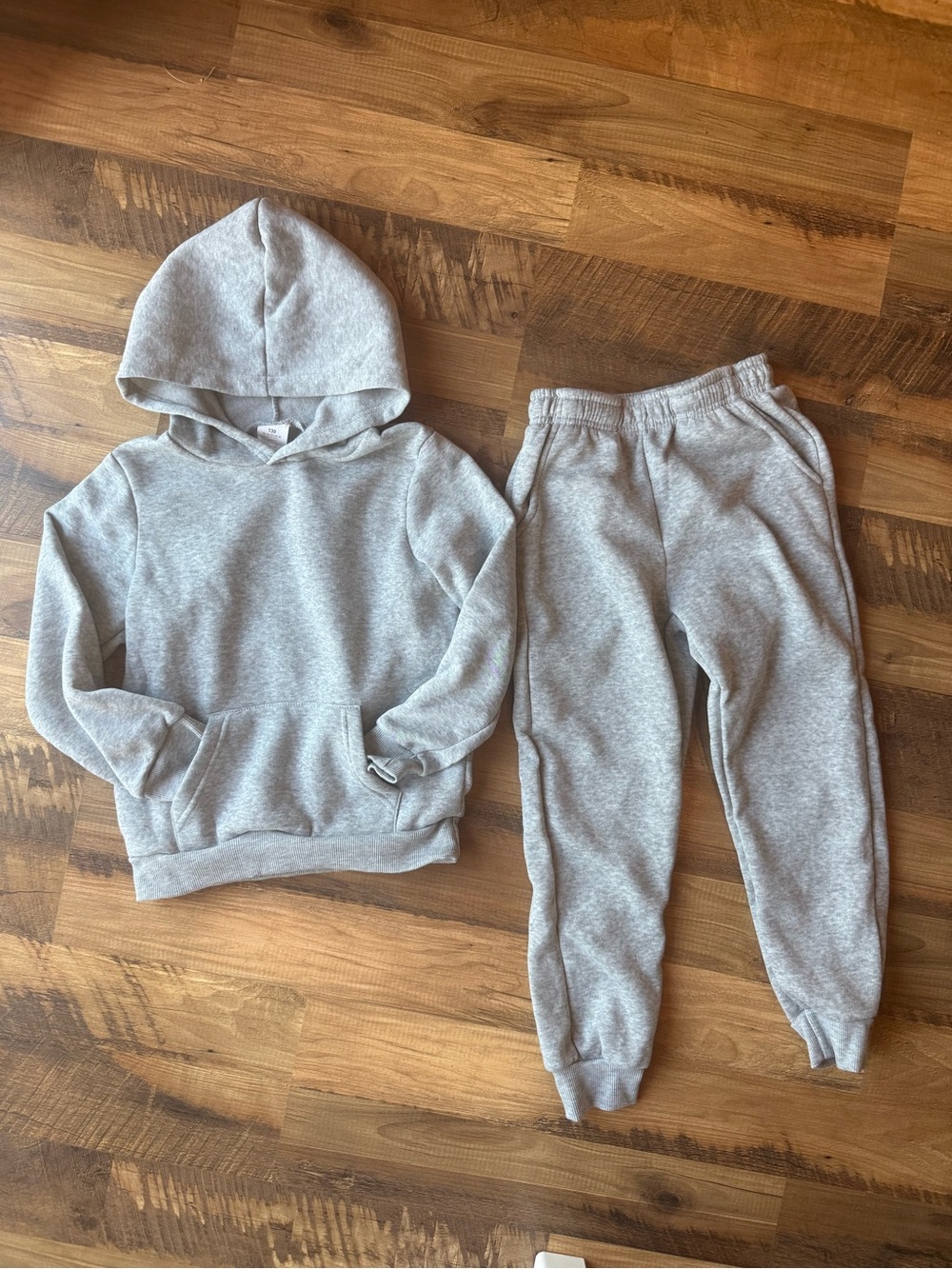 Kids Heather Gray Hoodie & Jogger Set Size 7 NWOT